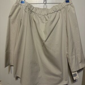 Valerie Stevens Sand and White Blouse